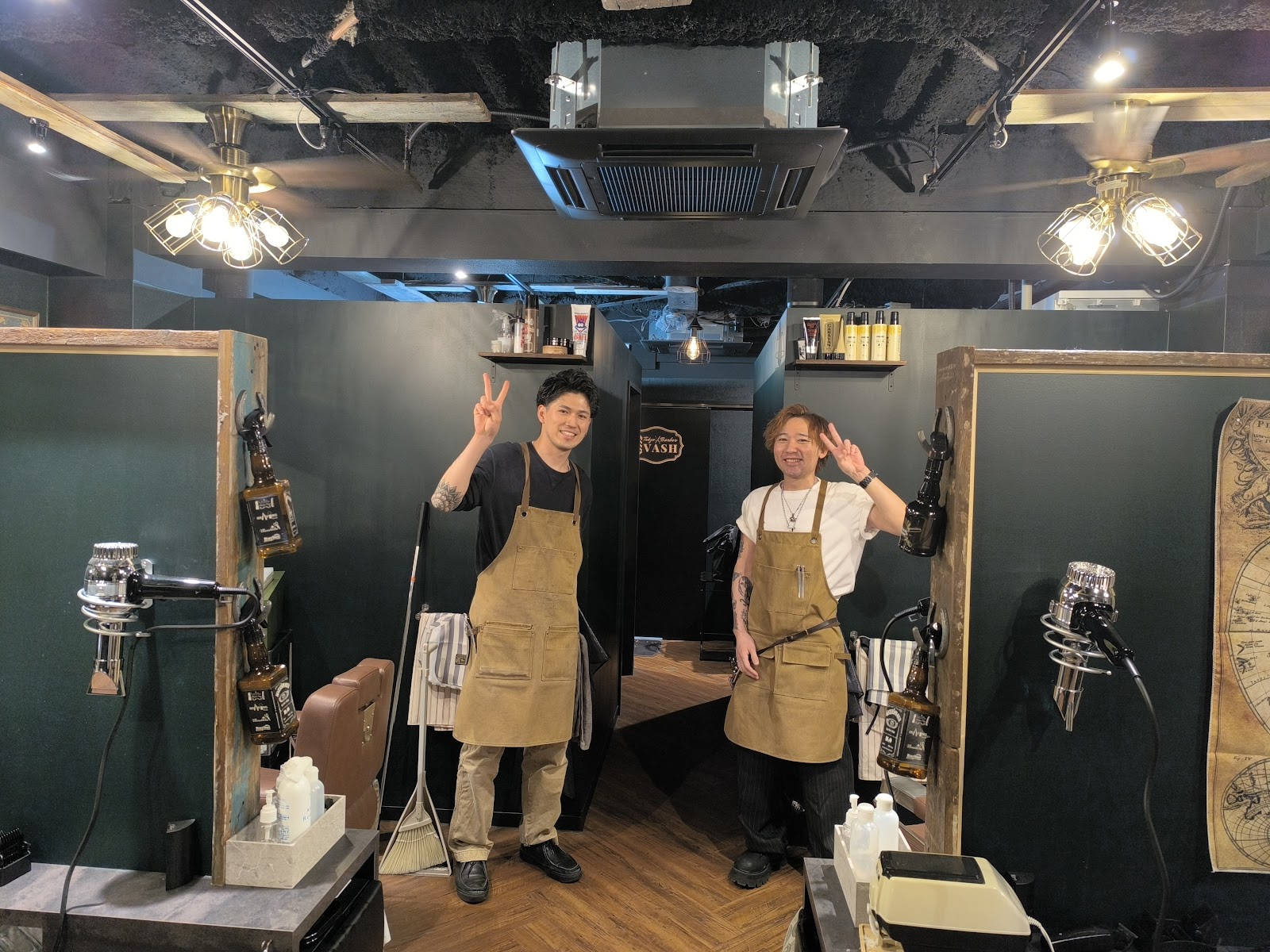 理容師スタッフ